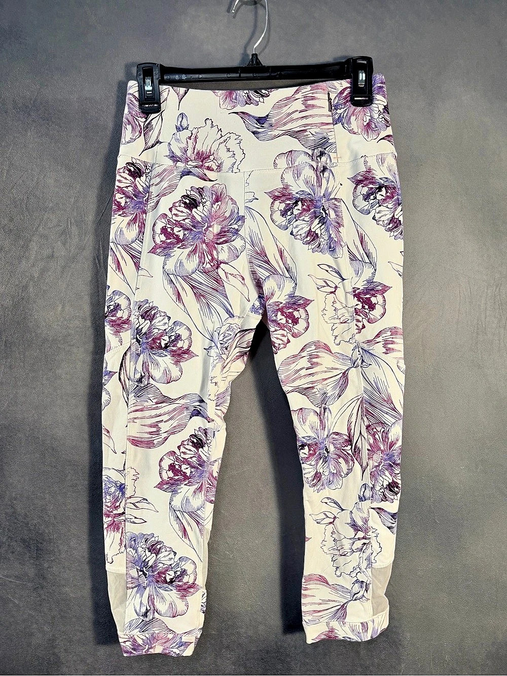 Calia Floral Leggings in Purple & White Size Medium